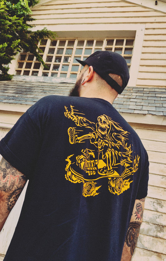 POSSESSED TO SKATE (Black)